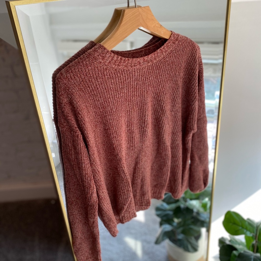 Lightweight sweater